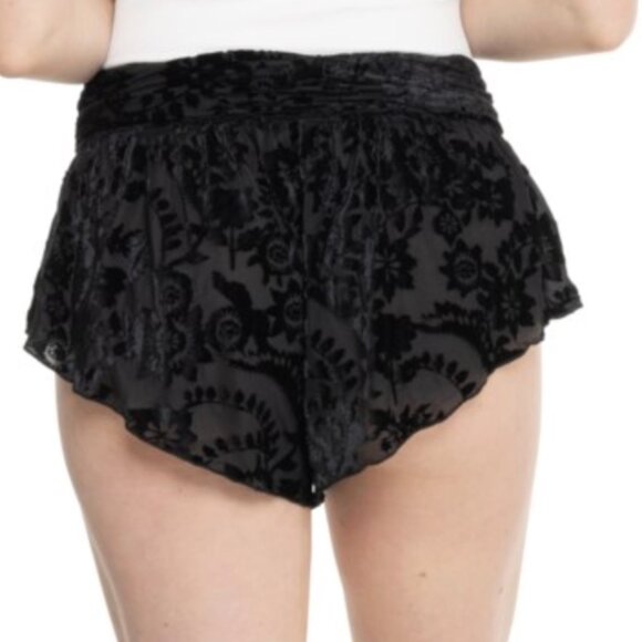 NWT Free People Intimately Snow Angel Micro Shorts XS $58 - Picture 5 of 6